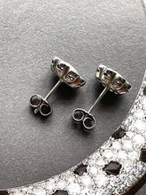 Load image into Gallery viewer, Dazzling Diamond Studs