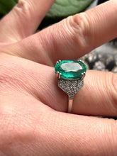 Load image into Gallery viewer, Emerald and Diamond Ring Set in Platinum