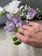 Load image into Gallery viewer, Diamond Ring in 18ct Yellow Gold