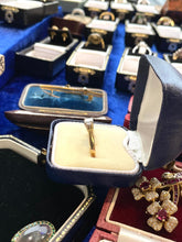 Load image into Gallery viewer, Princess Cut Preloved Ring