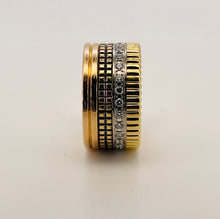 Load image into Gallery viewer, Boucheron Diamond Set Quatre Classique Ring