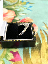 Load image into Gallery viewer, Diamond Solitaire Ring Set in Platinum