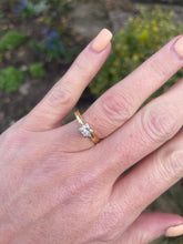 Load image into Gallery viewer, 0.54ct Diamond Ring Set in 18ct Yellow Gold
