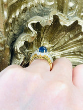Load image into Gallery viewer, Sapphire & Diamond Preloved Ring