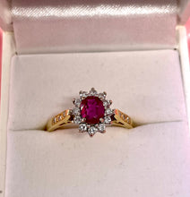 Load image into Gallery viewer, Superb Ruby and Diamond Ring Set in 18ct Yellow Gold