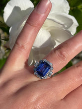 Load image into Gallery viewer, Exquisite Tanzanite and Diamond Ring in Platinum