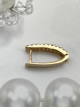 Load image into Gallery viewer, 14ct Yellow Gold Diamond Earrings