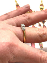 Load image into Gallery viewer, Classic 3 Stone Diamond Ring
