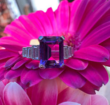 Load image into Gallery viewer, Amethyst and Diamond Ring