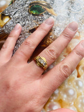 Load image into Gallery viewer, Diamond Ring Set in 18ct Yellow Gold