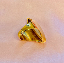 Load image into Gallery viewer, Amazing Marquise Cut Moonstone in 18ct Yellow Gold