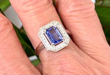 Load image into Gallery viewer, Tanzanite and Diamond Ring Set in Platinum