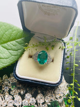 Load image into Gallery viewer, Emerald and Diamond Ring Set in Platinum