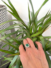 Load image into Gallery viewer, Stunning Emerald and Diamond Ring Set in Platinum