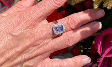 Load image into Gallery viewer, Tanzanite and Diamond Ring Set in Platinum