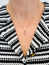 Load image into Gallery viewer, Stunning Diamond Pendant in 18ct Gold