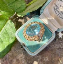 Load image into Gallery viewer, Mesmerising Aqua & Diamond Ring in 18ct Gold