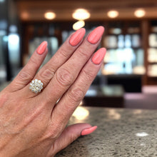 Load image into Gallery viewer, Spectacular Diamond Ring in 18ct Yellow Gold