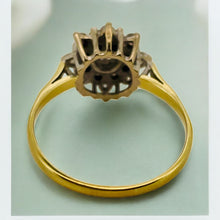 Load image into Gallery viewer, Diamond Flower Cluster Ring in 18ct Gold