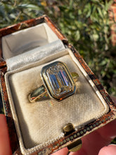 Load image into Gallery viewer, 1.51ct Step-Cut Diamond Ring – 18ct Gold
