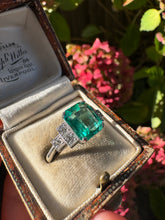 Load image into Gallery viewer, 2.08ct Emerald & Diamond Ring in Platinum