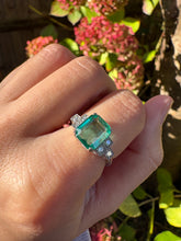 Load image into Gallery viewer, 2.08ct Emerald & Diamond Ring in Platinum
