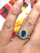 Load image into Gallery viewer, Blue Sapphire and Diamond Ring Set in Platinum