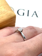 Load image into Gallery viewer, Original Diamond Solitaire Ring