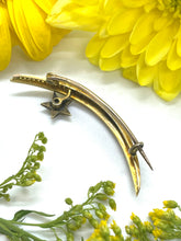 Load image into Gallery viewer, 15ct Yellow Gold Brooch