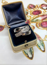 Load image into Gallery viewer, French Designer Diamond Ring