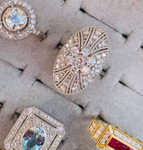 Load image into Gallery viewer, Diamond Ring in Platinum