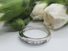 Load image into Gallery viewer, Diamond half ET ring