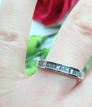 Load image into Gallery viewer, Diamond half ET ring