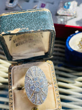 Load image into Gallery viewer, Diamond Ring in Platinum