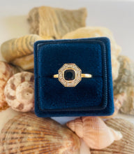 Load image into Gallery viewer, Sapphire & Diamond Ring