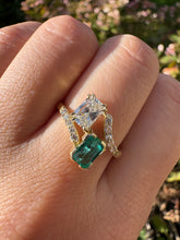 Load image into Gallery viewer, 18ct Gold Diamond &amp; Emerald Statement Ring
