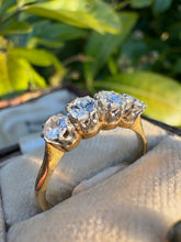 Load image into Gallery viewer, Diamond Four-Stone Ring
