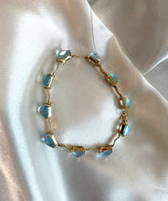 Load image into Gallery viewer, Briolette Cut Blue Topaz Bracelet in 9ct Yellow Gold
