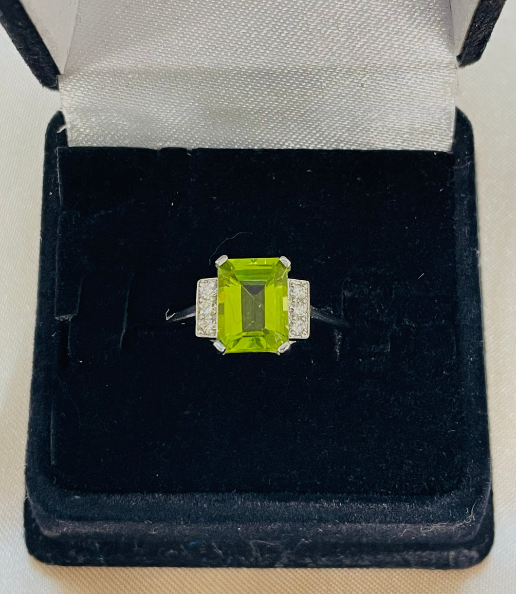 Peridot and Diamond Ring set in Platinum