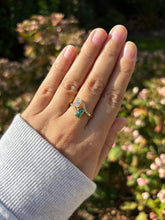 Load image into Gallery viewer, 18ct Gold Diamond &amp; Emerald Statement Ring

