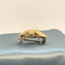 Load image into Gallery viewer, 18ct Yellow Gold Bee and Diamond Brooch
