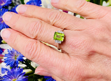 Load image into Gallery viewer, Peridot and Diamond Ring set in Platinum
