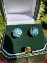 Load image into Gallery viewer, Blue Zircon &amp; Platinum Stud Earrings
