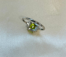 Load image into Gallery viewer, Peridot and Diamond Ring set in Platinum
