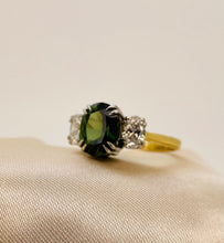 Load image into Gallery viewer, Amazing 2.67ct. Green Sapphire and Diamond Ring in 18ct Yellow Gold and Platinum
