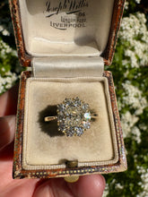 Load image into Gallery viewer, Diamond Cluster Ring – 18ct Gold

