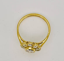 Load image into Gallery viewer, Diamond Cluster Ring in 18ct Yellow Gold
