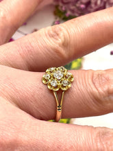Load image into Gallery viewer, Old Cut Glittering Ring
