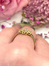 Load image into Gallery viewer, Old Cut Glittering Ring
