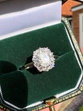 Load image into Gallery viewer, Diamond Cluster Ring in Platinum
